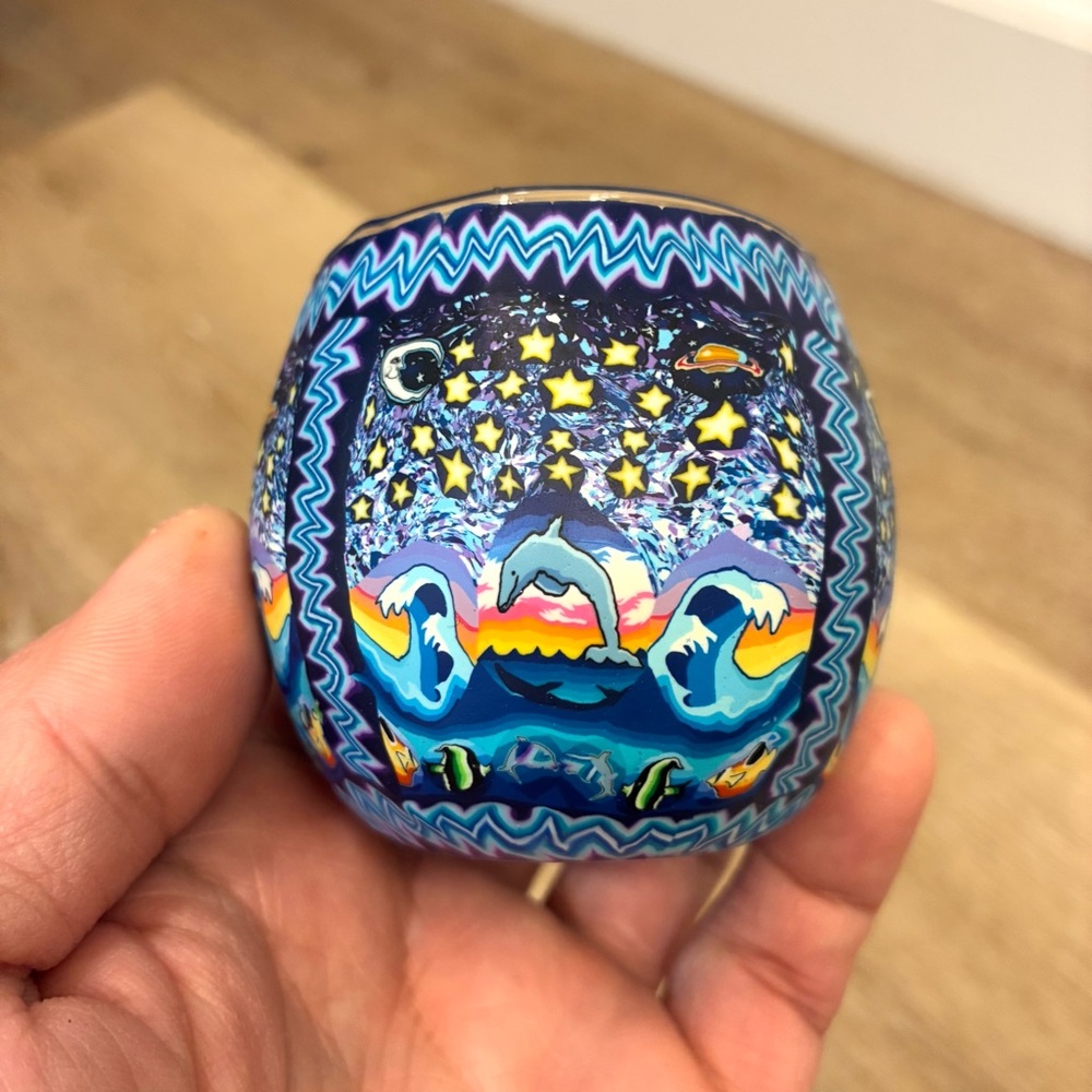 Benaya Dolphin Ocean Night Sky Art Glass Tumbler 
Excellent Condition